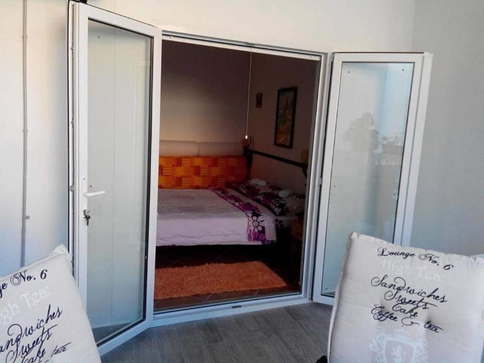 Apartmani Linda 沃迪切 外观 照片