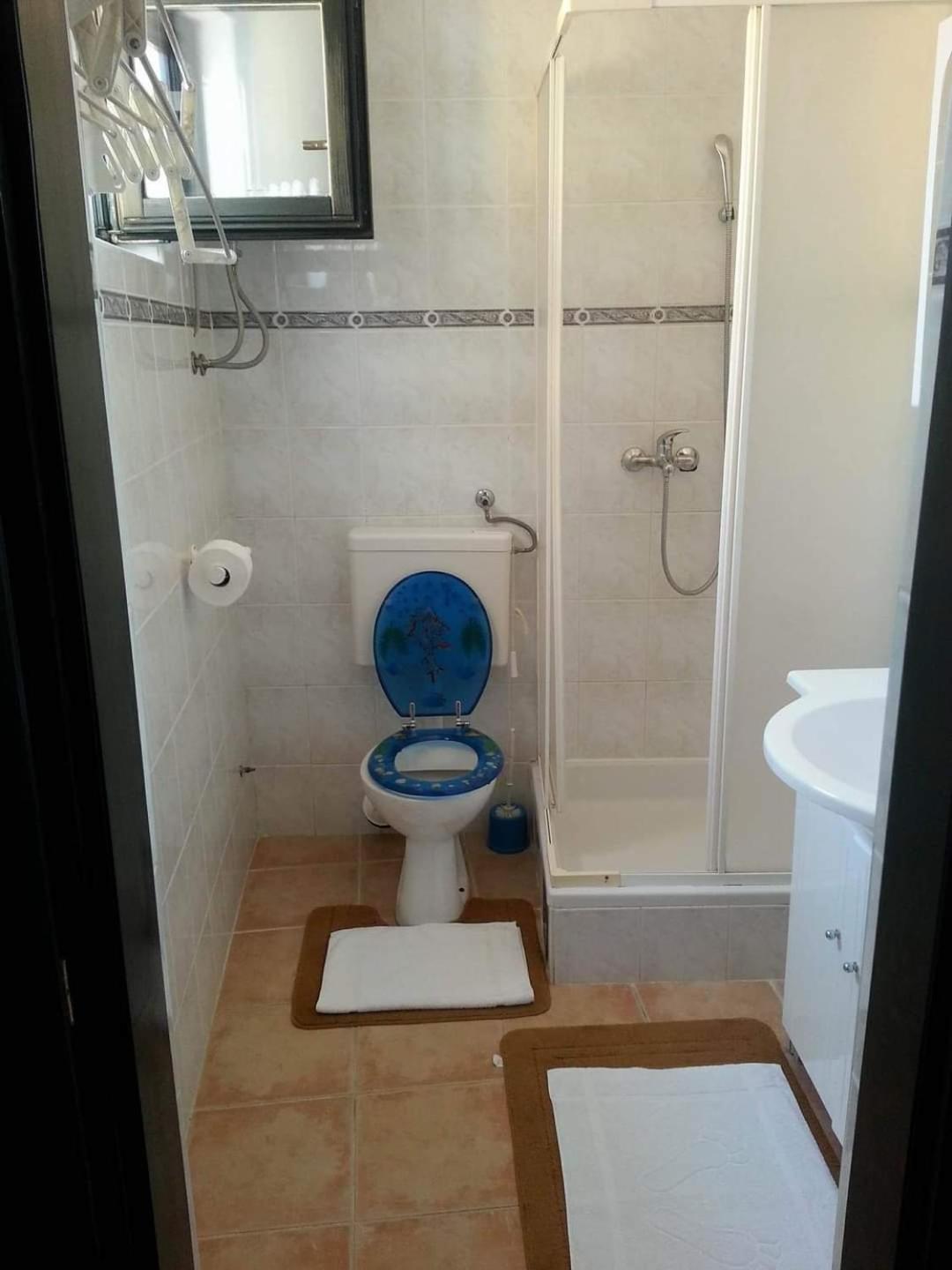 Apartmani Linda 沃迪切 外观 照片