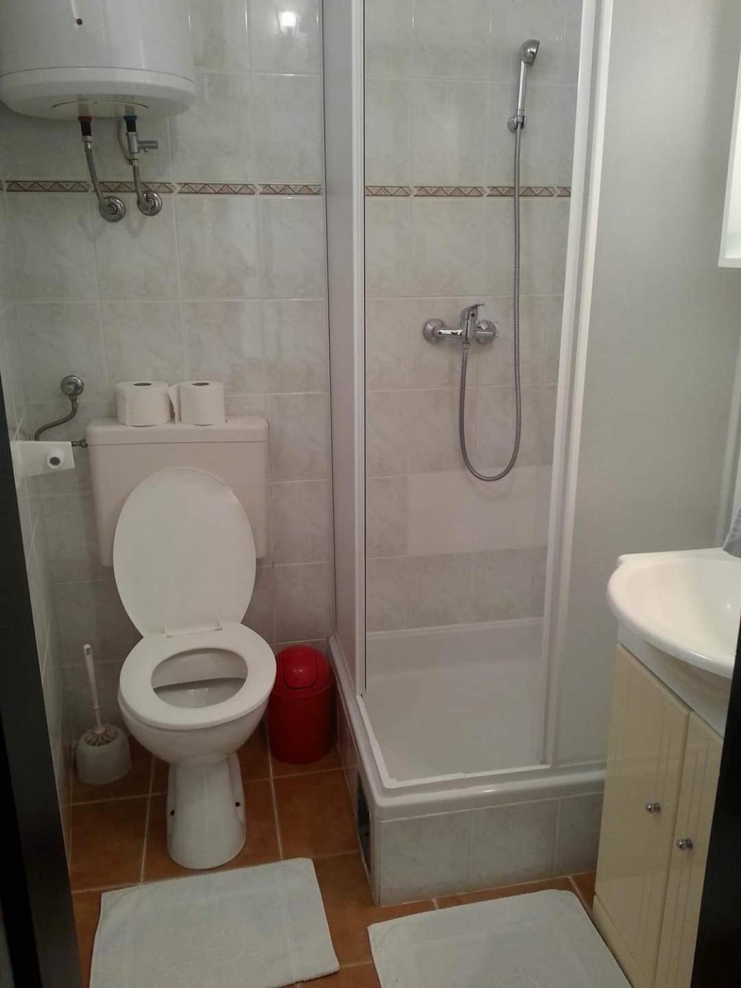 Apartmani Linda 沃迪切 外观 照片